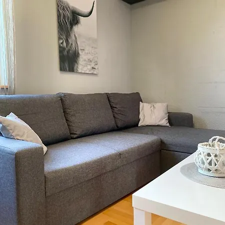 Loren Apartment *
